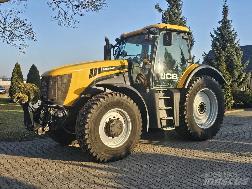 JCB Fastrac 7230 Traktoren