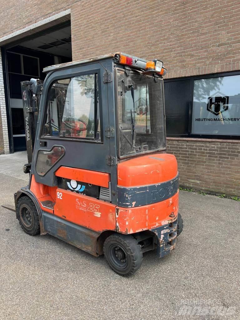 Toyota 7FBMF25 Elektrostapler