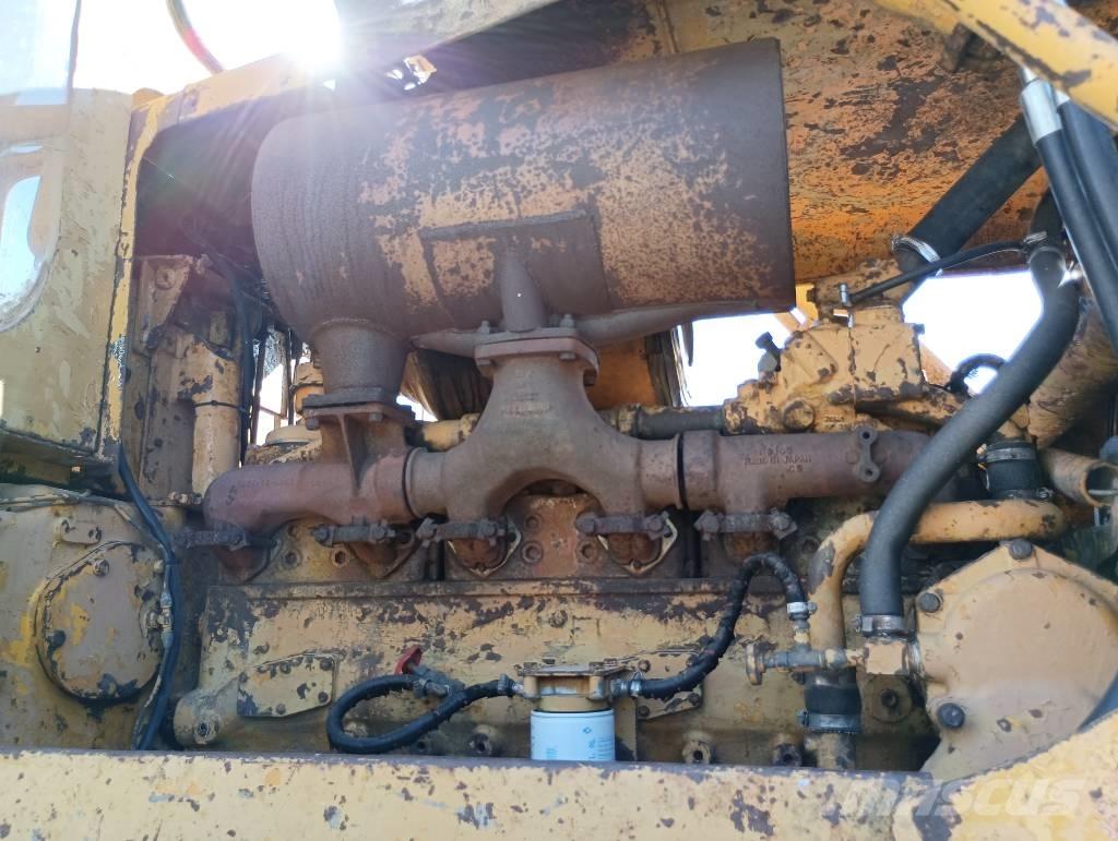 Komatsu D 85 A-12 Bulldozer