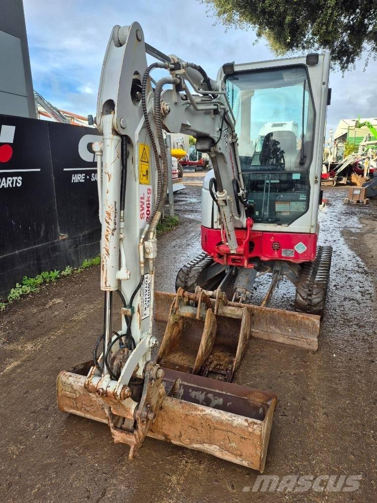 Takeuchi TB 325 R Minibagger < 7t
