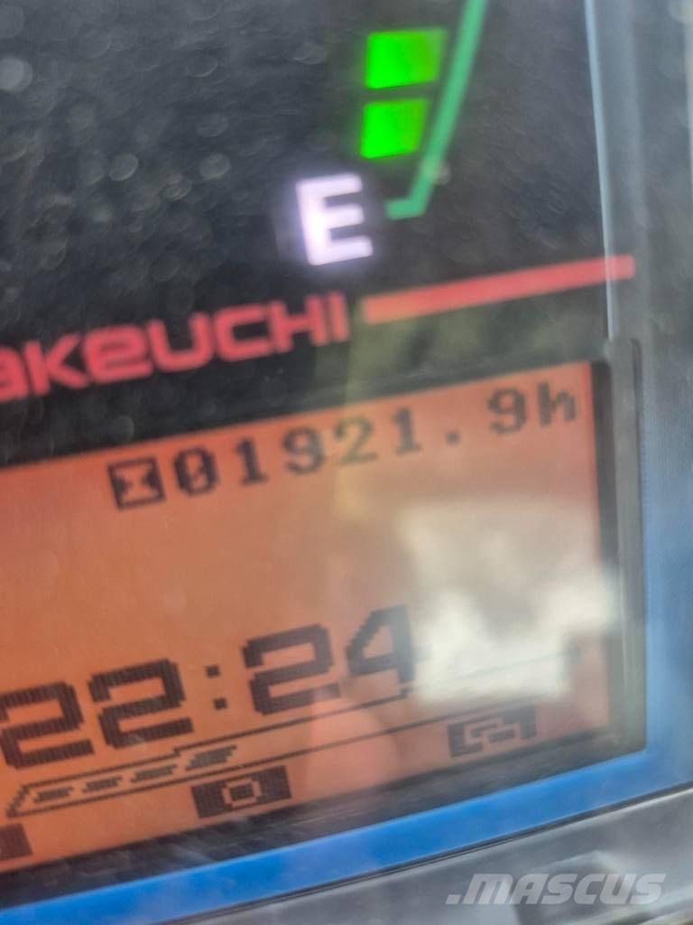 Takeuchi TB 325 R Minibagger < 7t