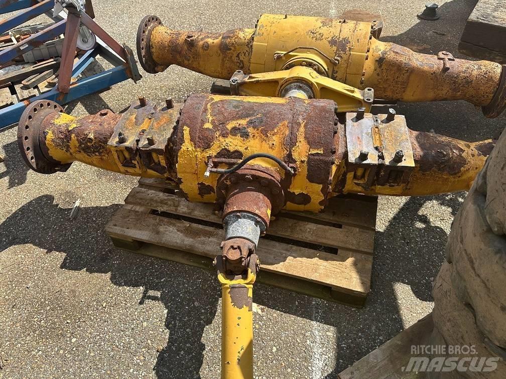 CAT 950 G front axel LKW-Achsen