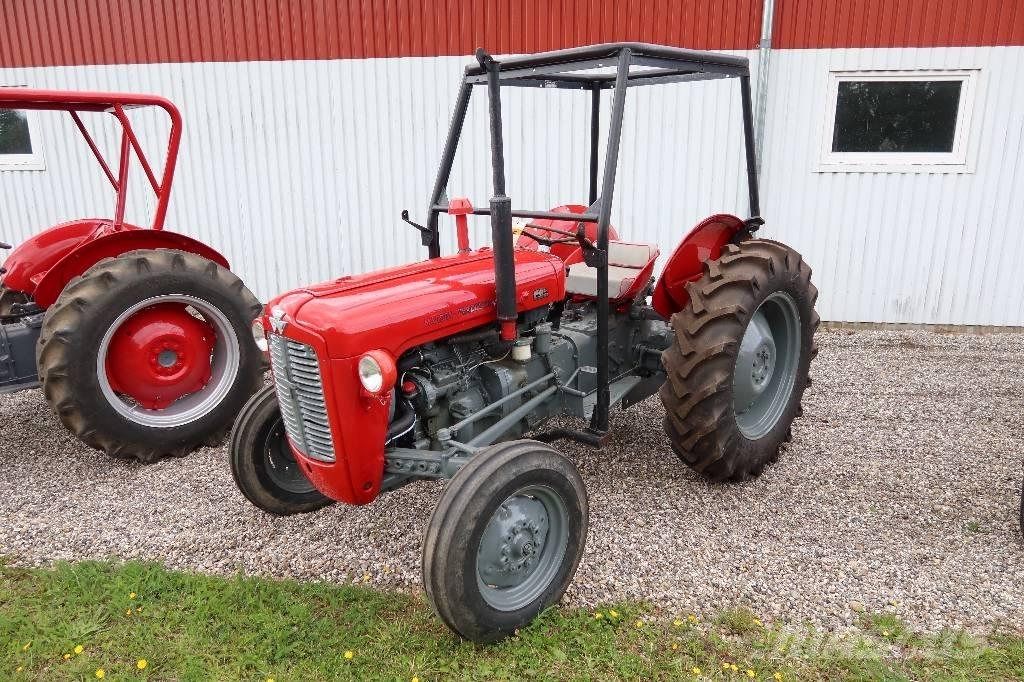 Massey Ferguson 35 Traktoren