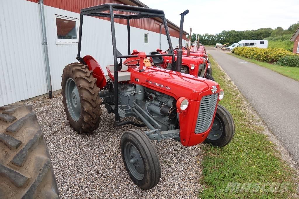 Massey Ferguson 35 Traktoren