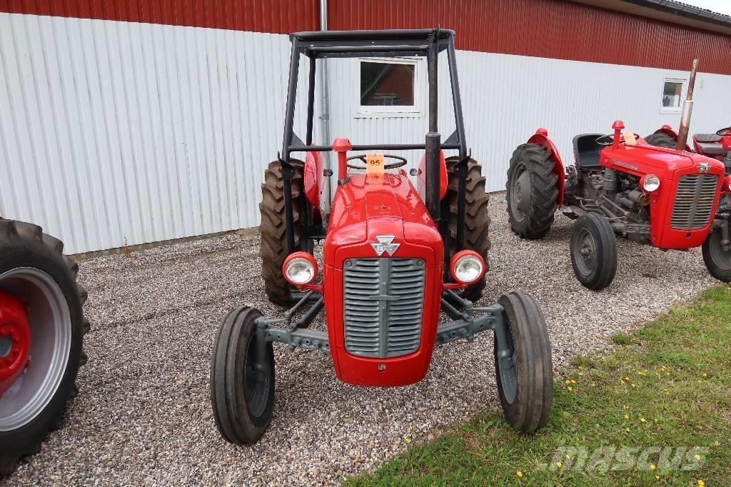 Massey Ferguson 35 Traktoren