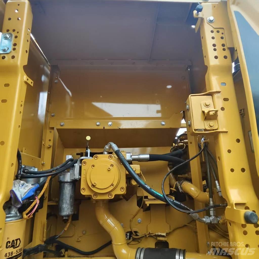 CAT 320 GC Midibagger  7t - 12t