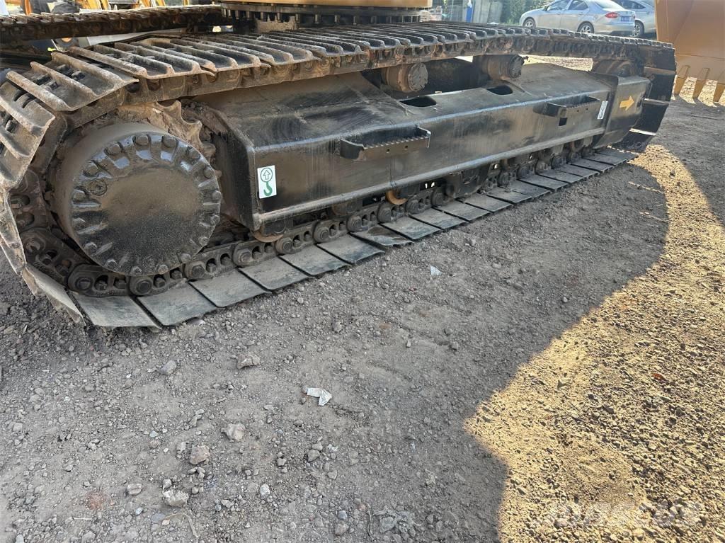 CAT 320BL Raupenbagger