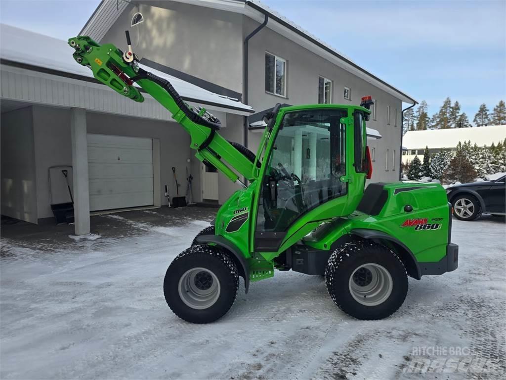 Avant 860i Minilader