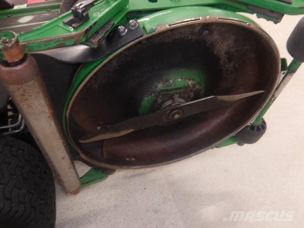 John Deere 9009 A Rasentrimmer und -mäher