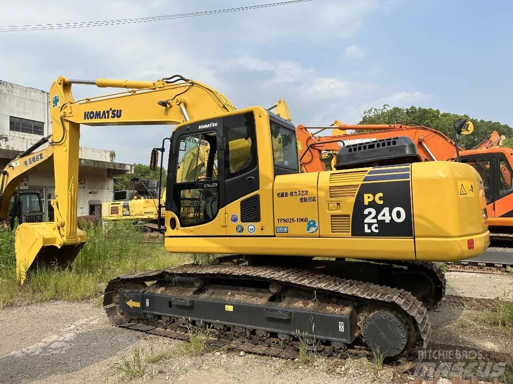 Komatsu PC 240 LC-8 Raupenbagger