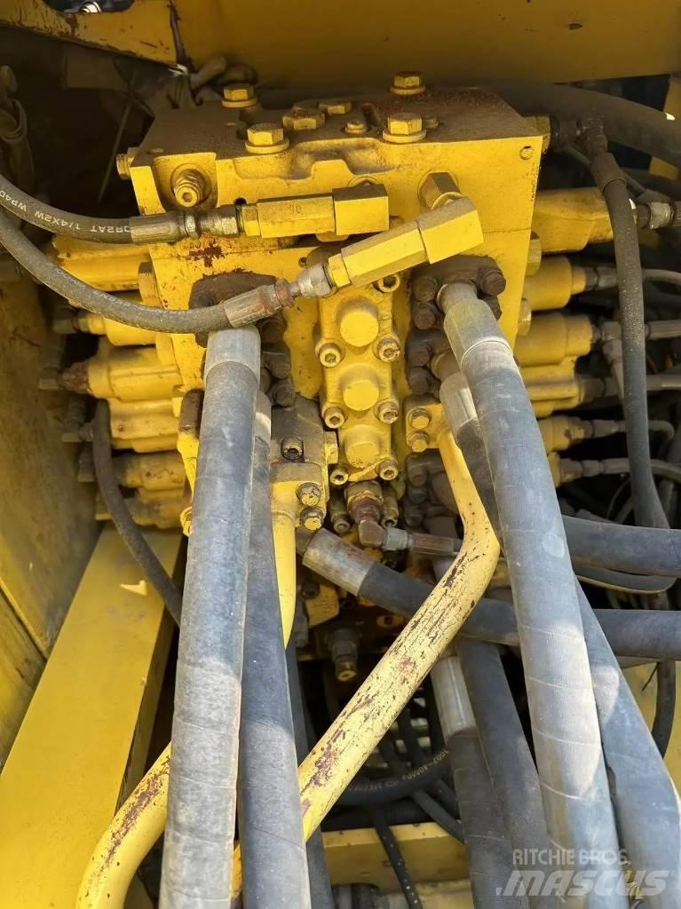 Komatsu PC 240 LC-8 Raupenbagger