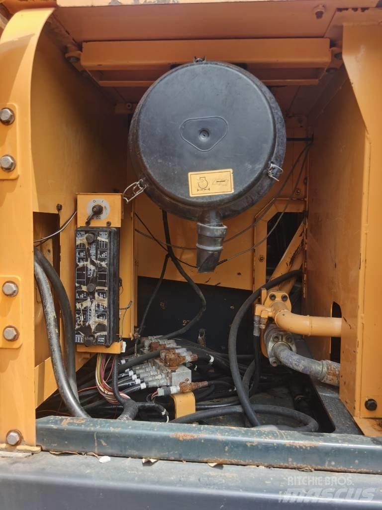 Hyundai R305LC-9T Raupenbagger