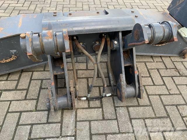 Doosan Outriggers Chassis