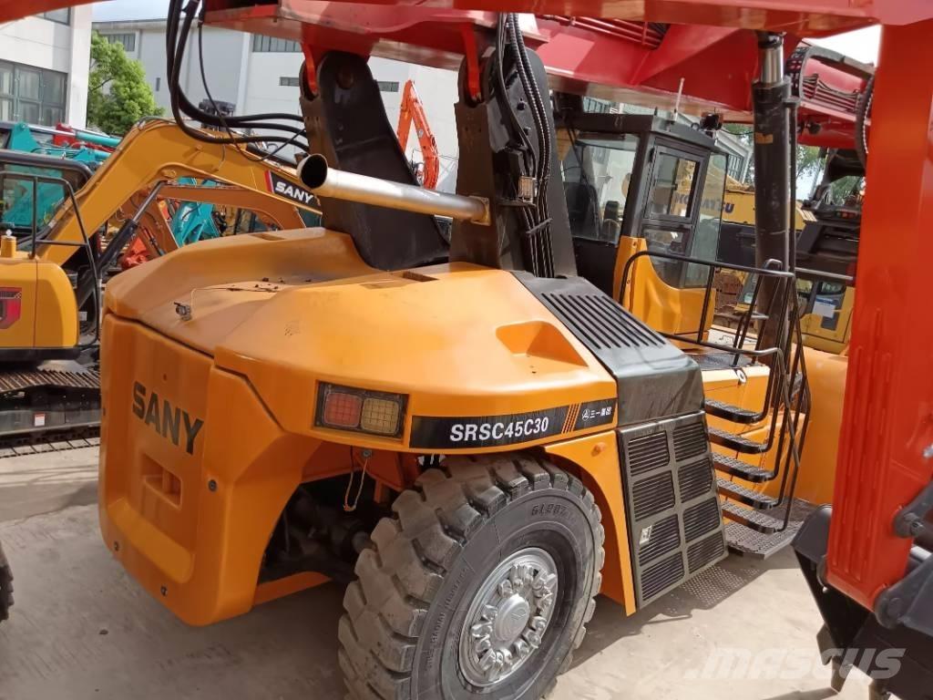 Sany SRSC 45 C30 Reach-Stacker