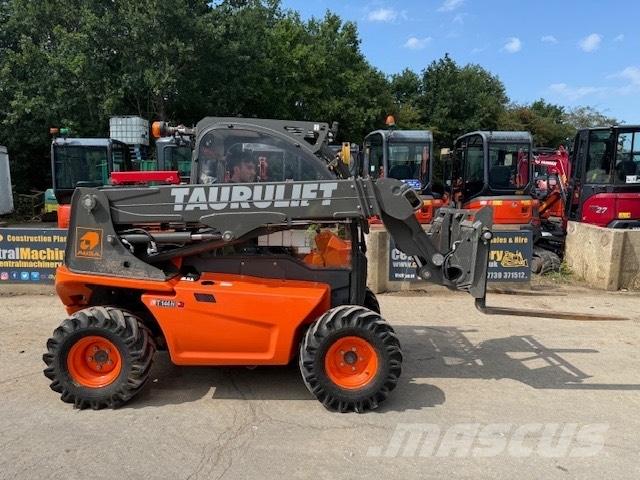 Ausa T 144 H Teleskoplader