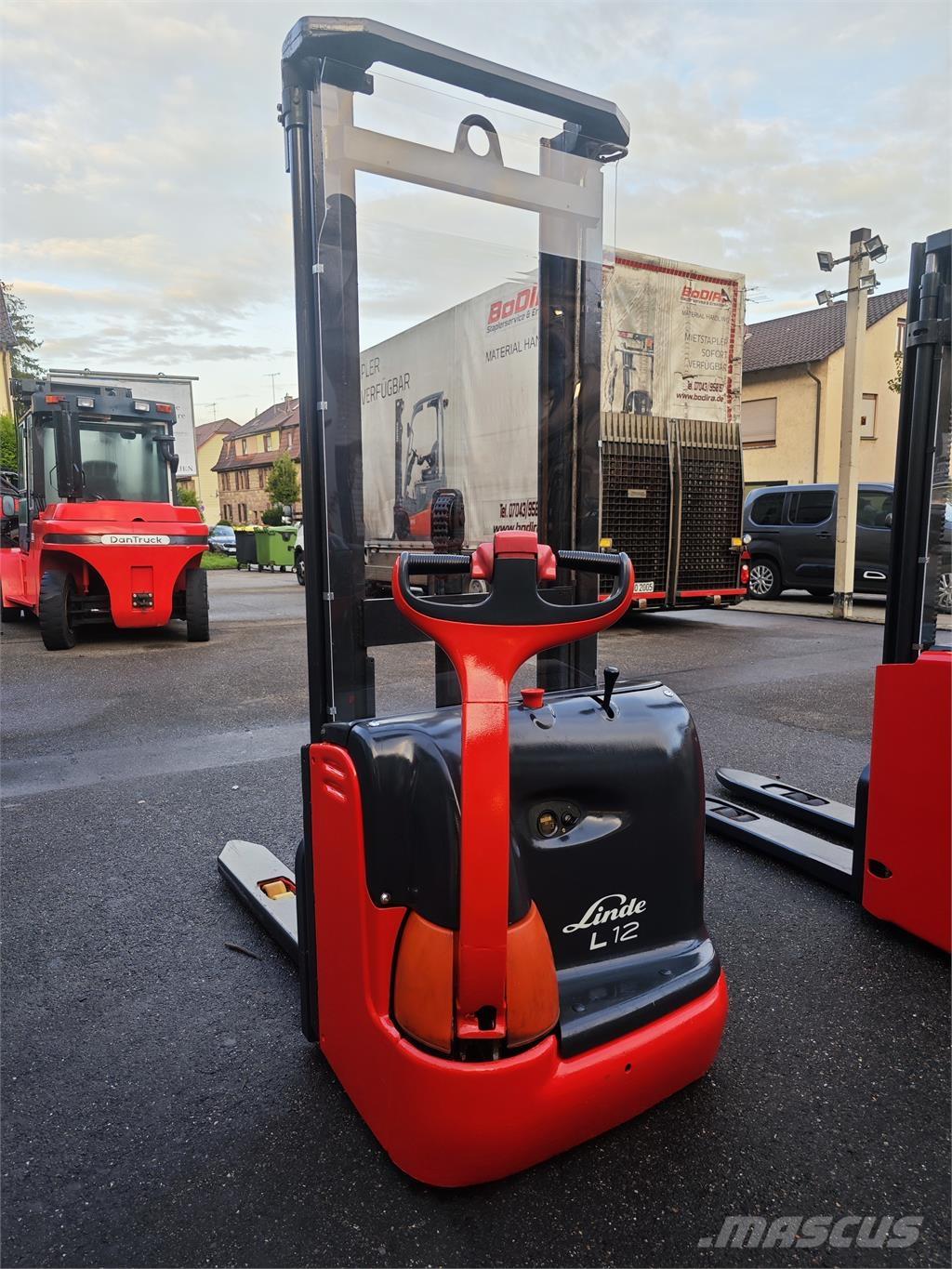 Linde L 12 Selbstfahrstapler