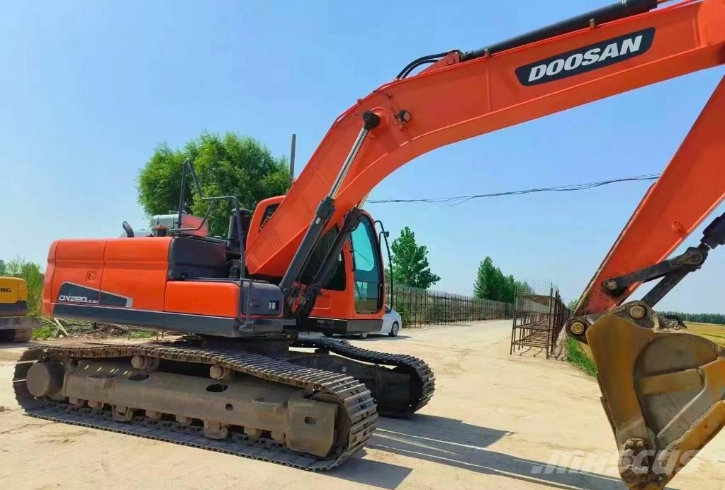 Doosan DX 200 Raupenbagger