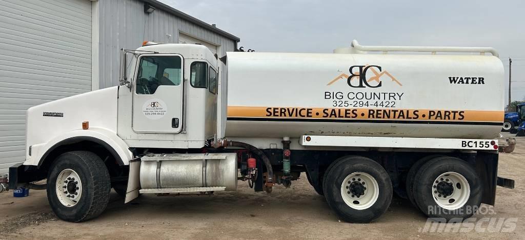 Kenworth T800 Wassertanker