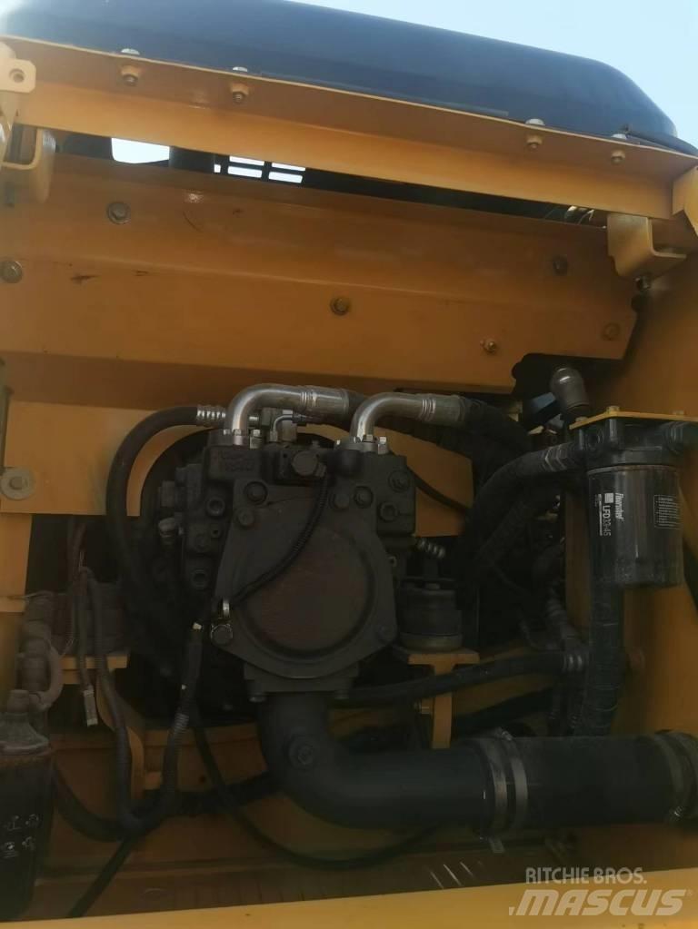 Komatsu PC 160 LC-7 Raupenbagger