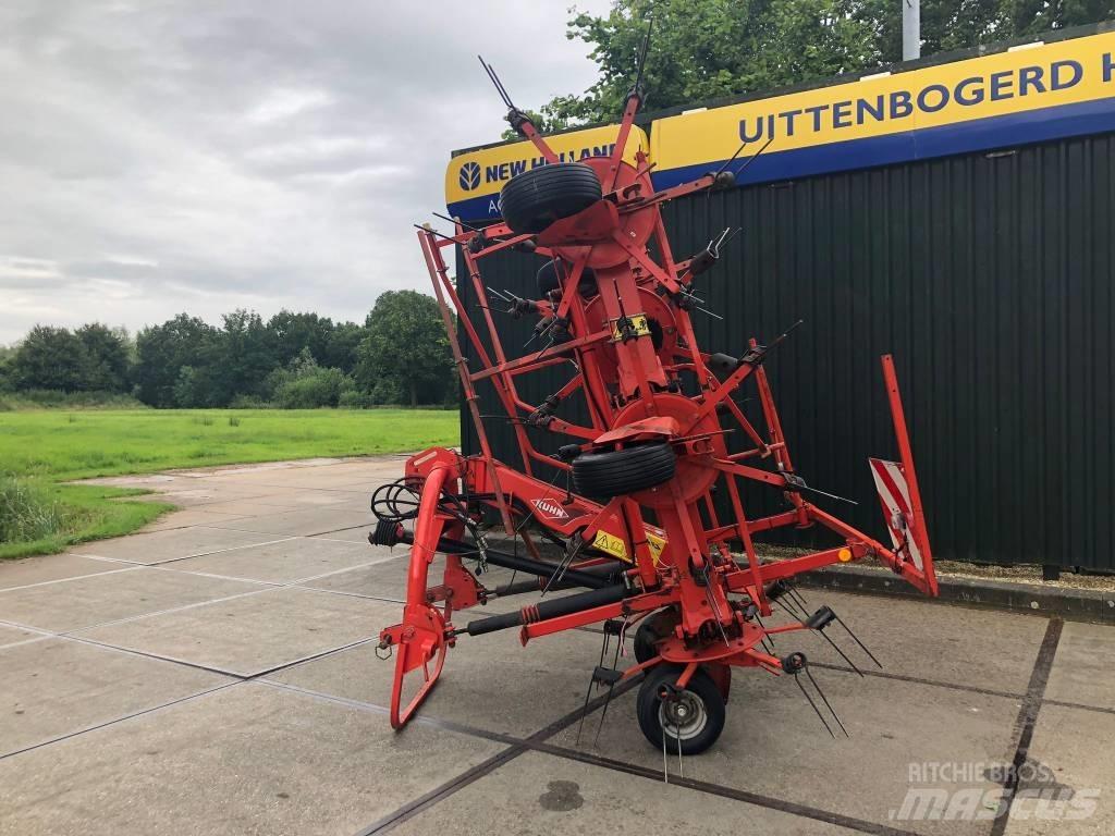 Kuhn GF 8702 Kreiselheuer/-wender