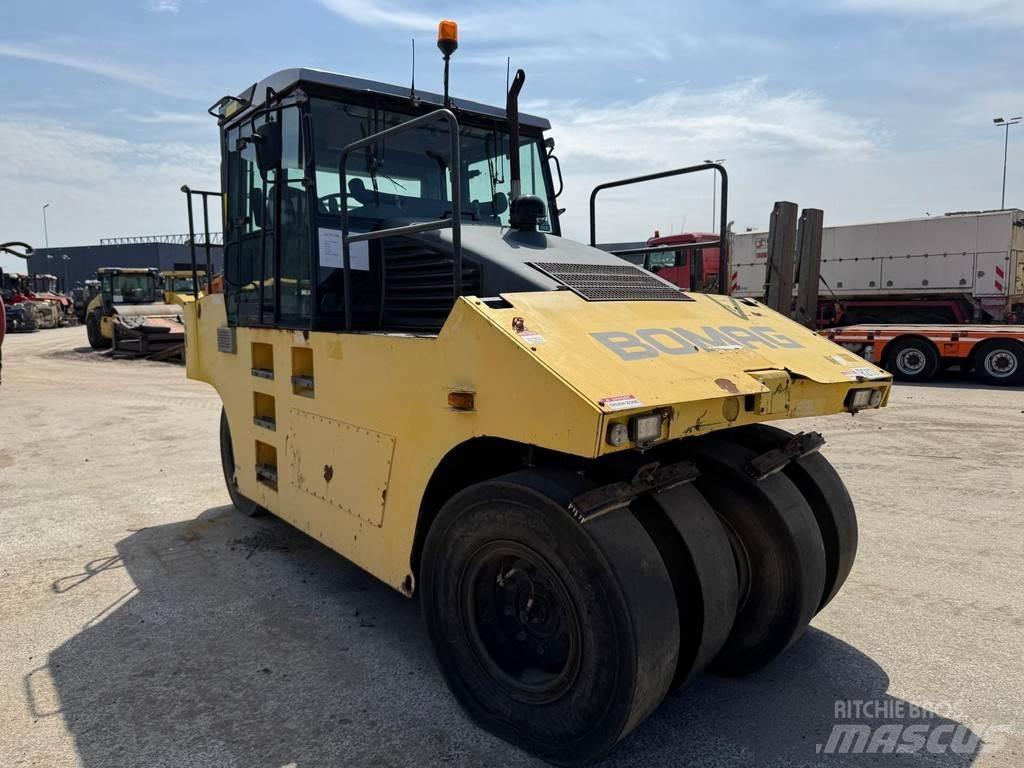 Bomag BW 24 R Gummiradwalzen