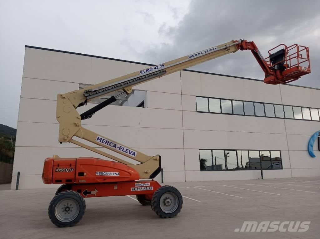 JLG E 600 JP Gelenkteleskoparbeitsbühnen