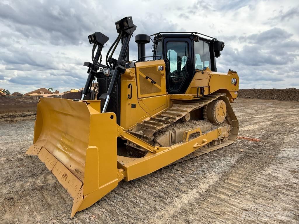 CAT D 6 Bulldozer