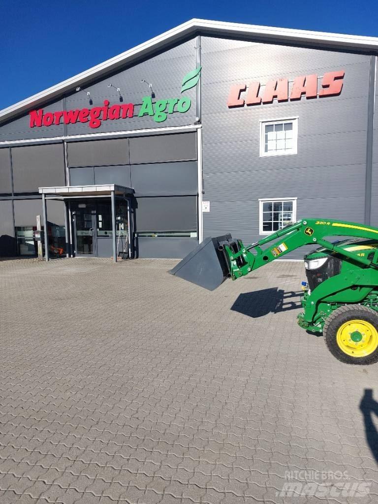 John Deere 3046 R Traktoren