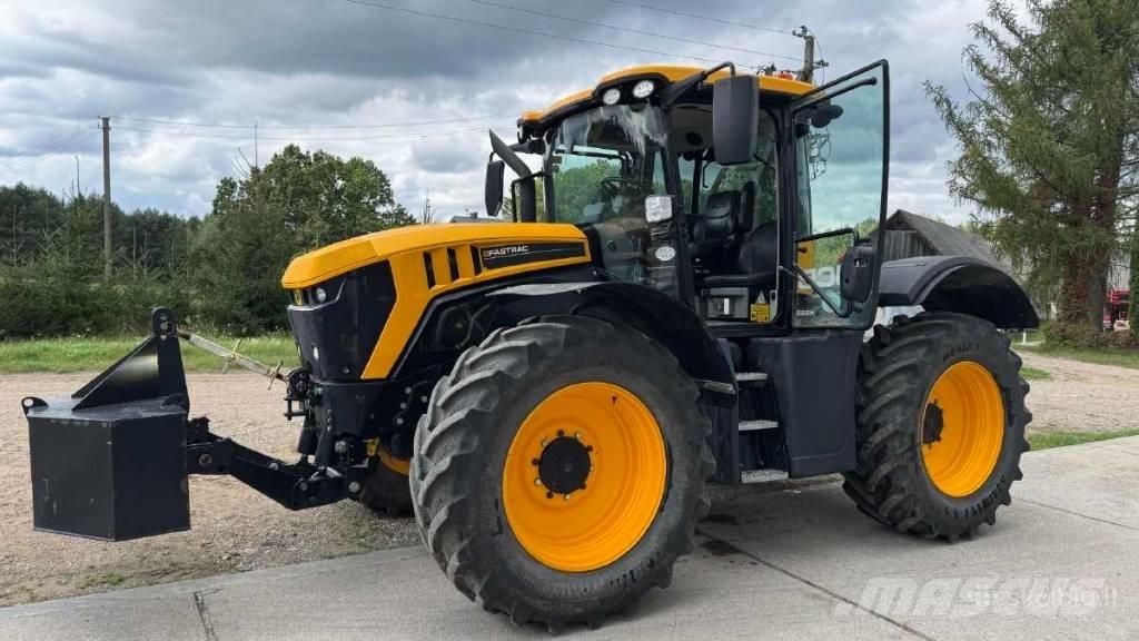 JCB 4220 Traktoren