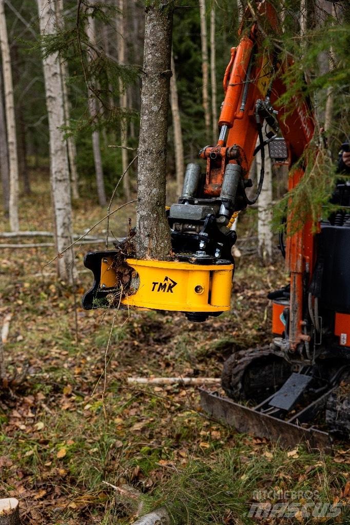 TMK 150 Harvester