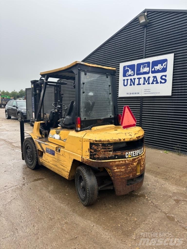 CAT DP 40 Dieselstapler