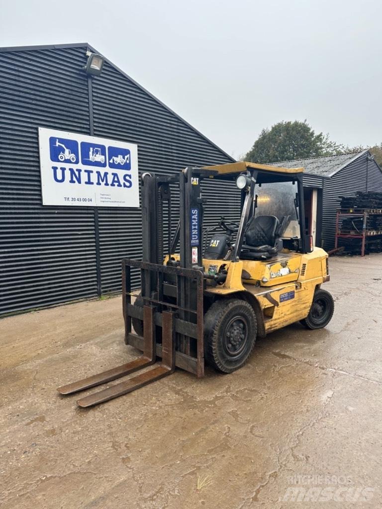CAT DP 40 Dieselstapler