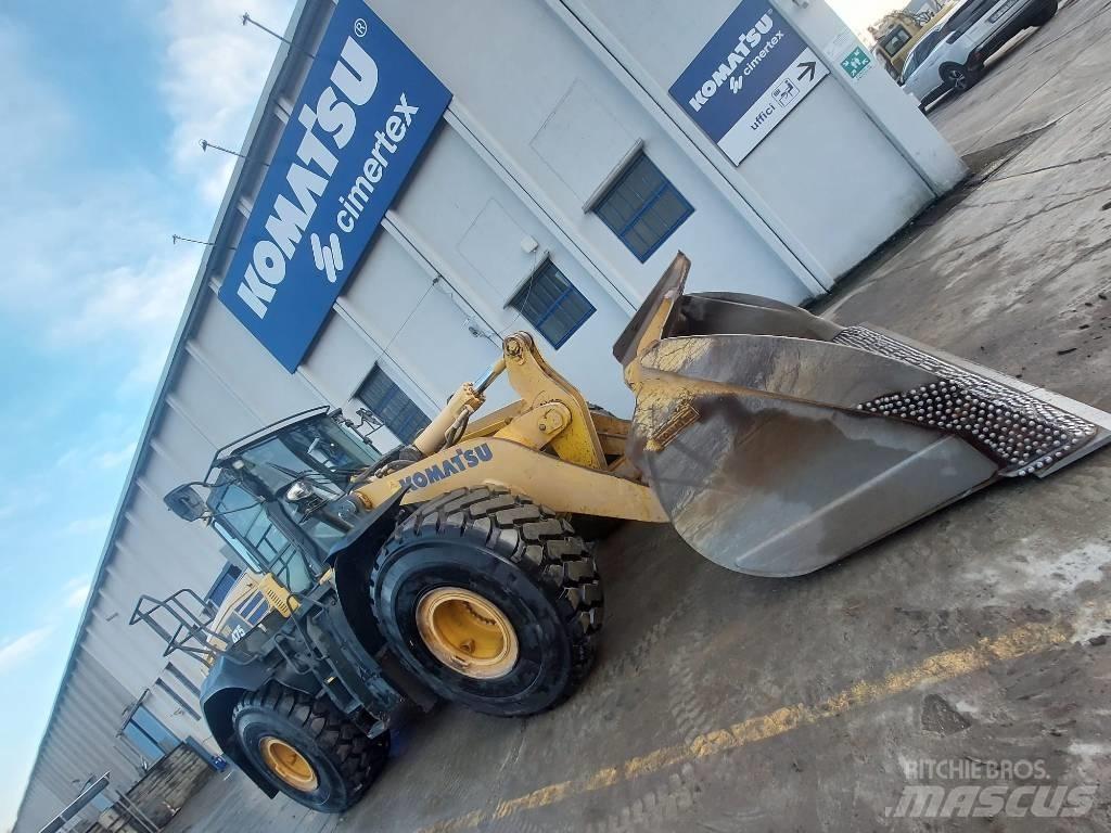 Komatsu WA475 Radlader