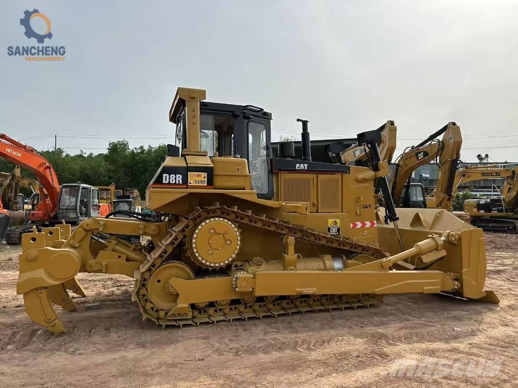 CAT D 8 R Bulldozer