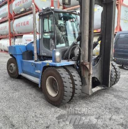 Kalmar DCG1700-12, Containerstapler