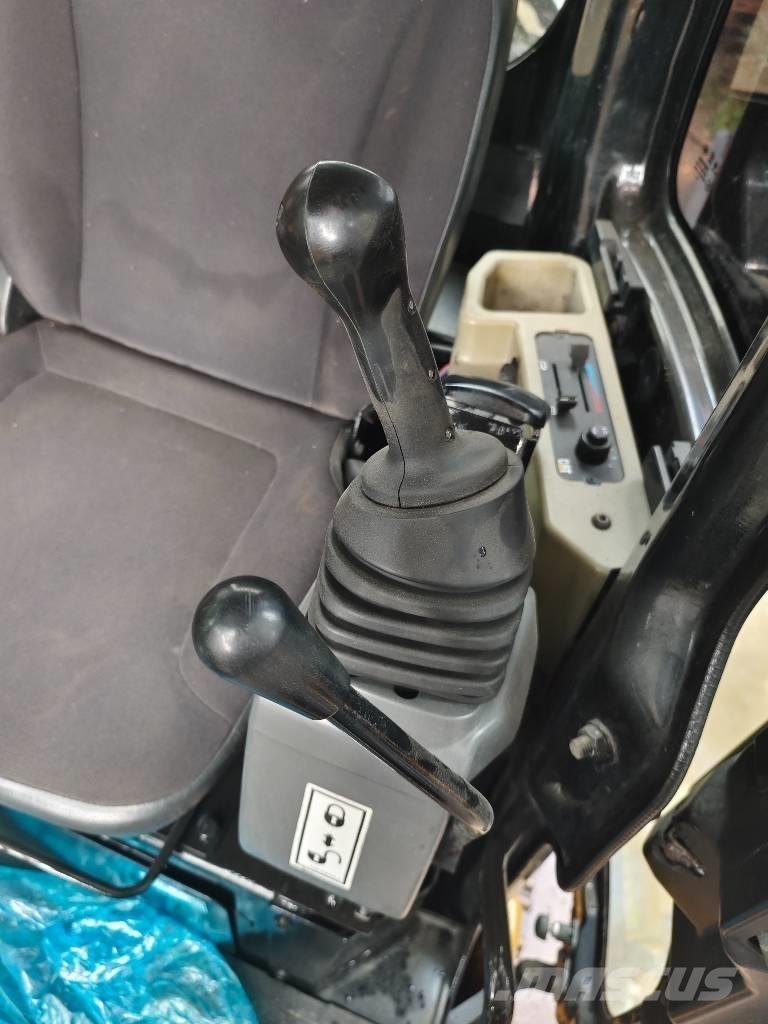 CAT 303.5E Minibagger < 7t