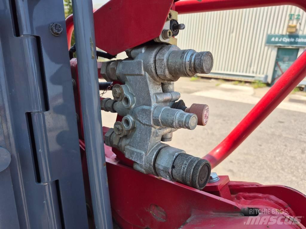 Takeuchi TL 6 R Kompaktlader