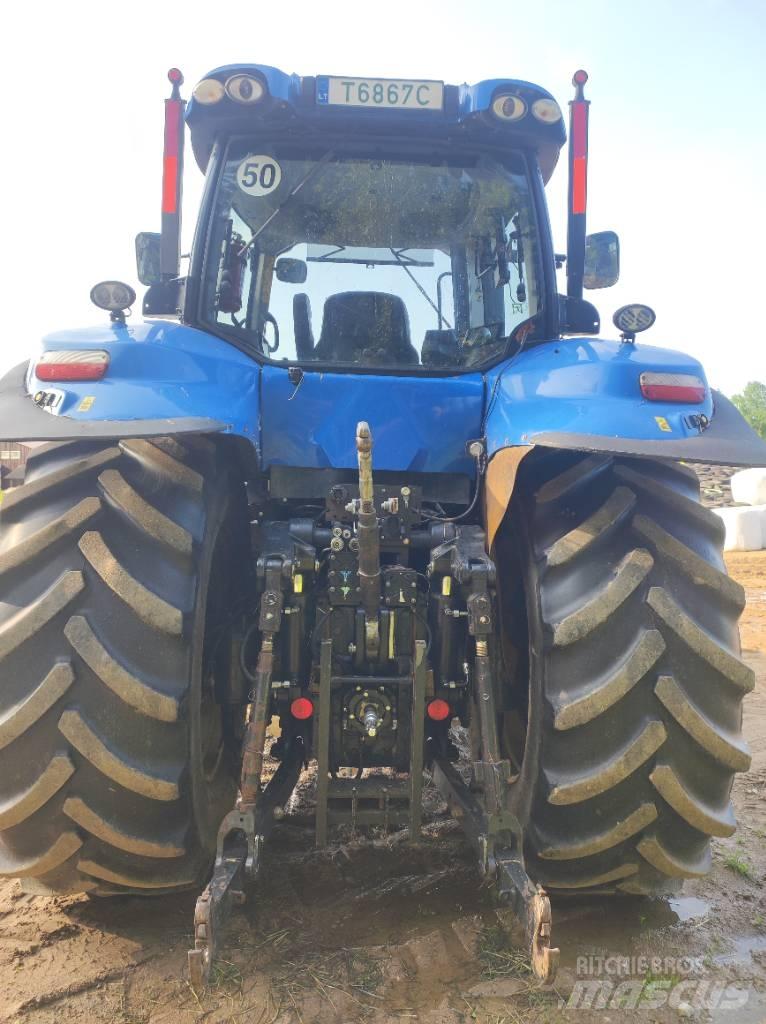 New Holland T 8.360 Traktoren
