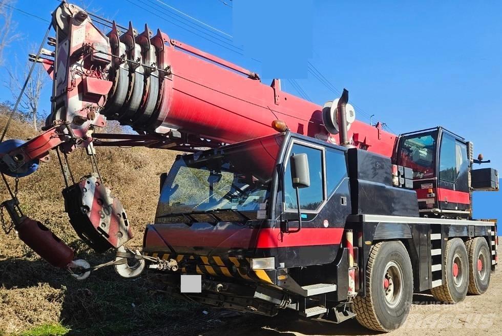 Liebherr LTM1055-1 All-Terrain-Krane