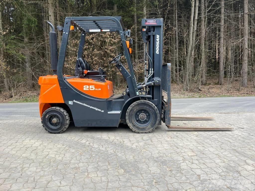 Doosan D 25 GP Dieselstapler