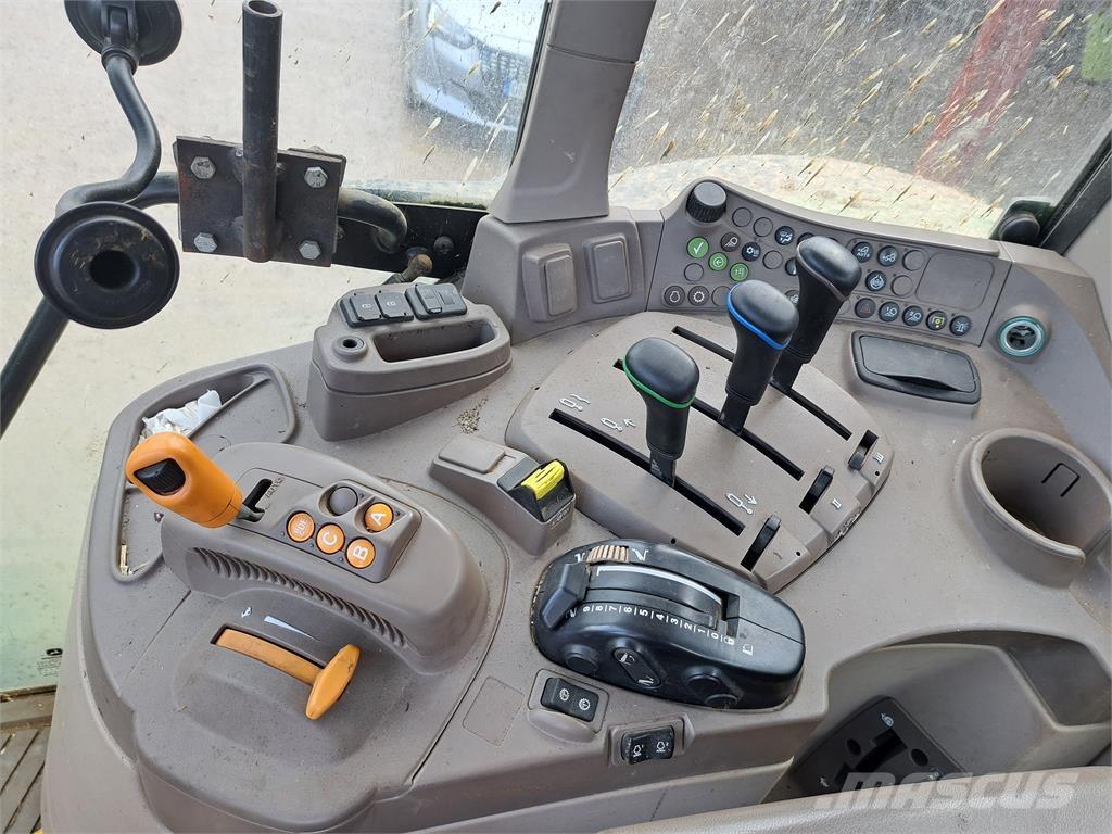 John Deere 6175M Traktoren