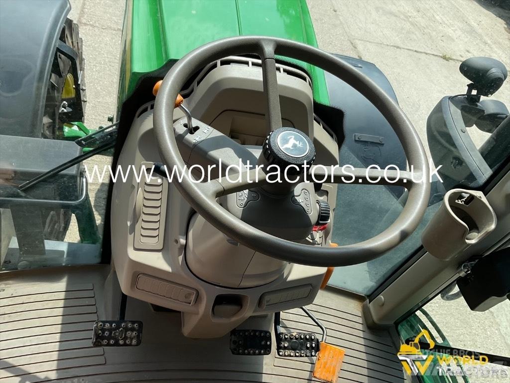 John Deere 6155 M Traktoren