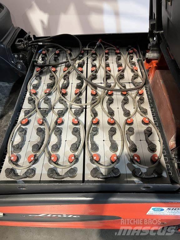 Linde E25-01 Elektrostapler