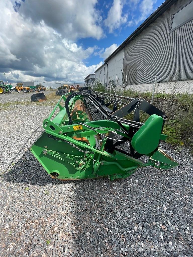 John Deere 622R Erntevorsätze