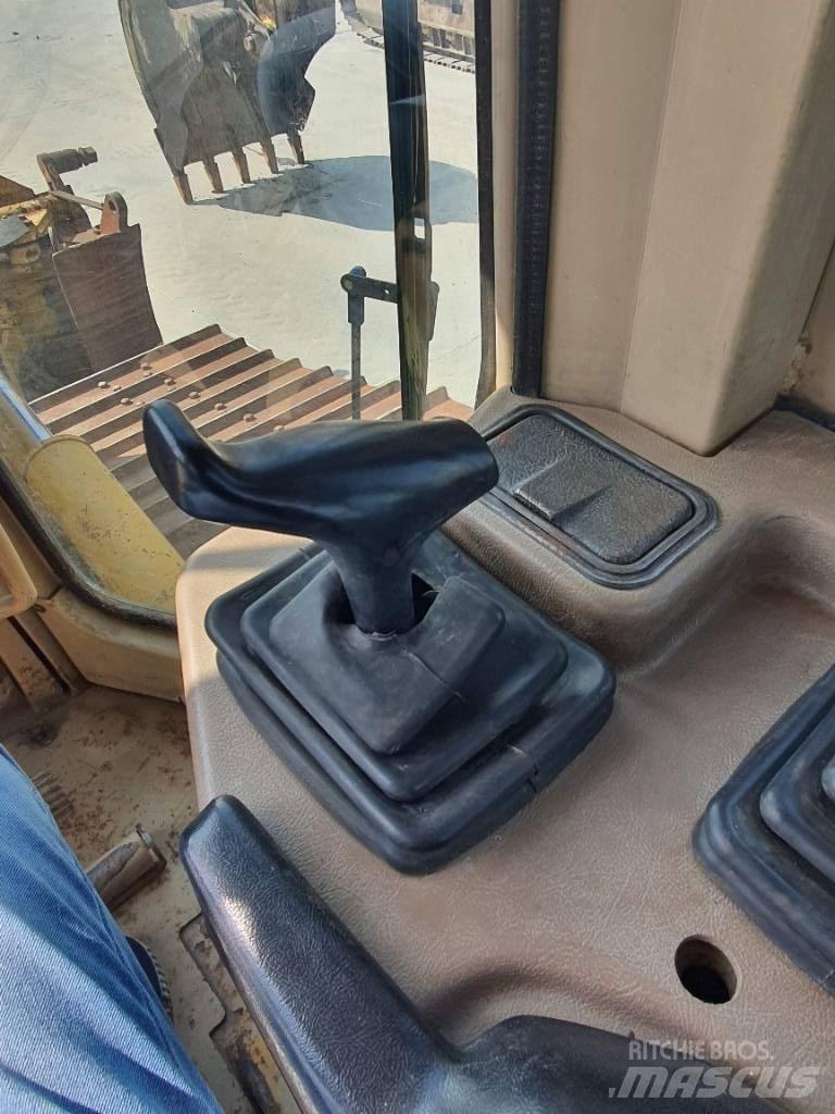 CAT D 6 M LGP Bulldozer