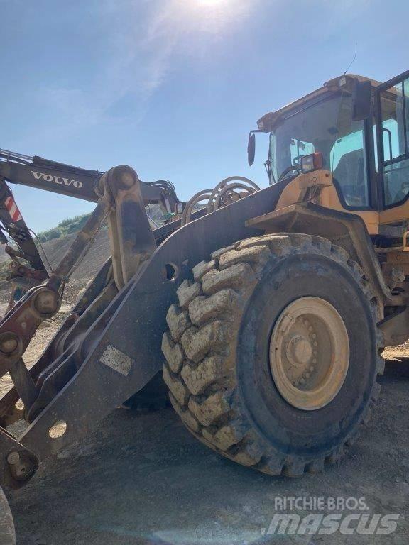 Volvo L 180 F Radlader