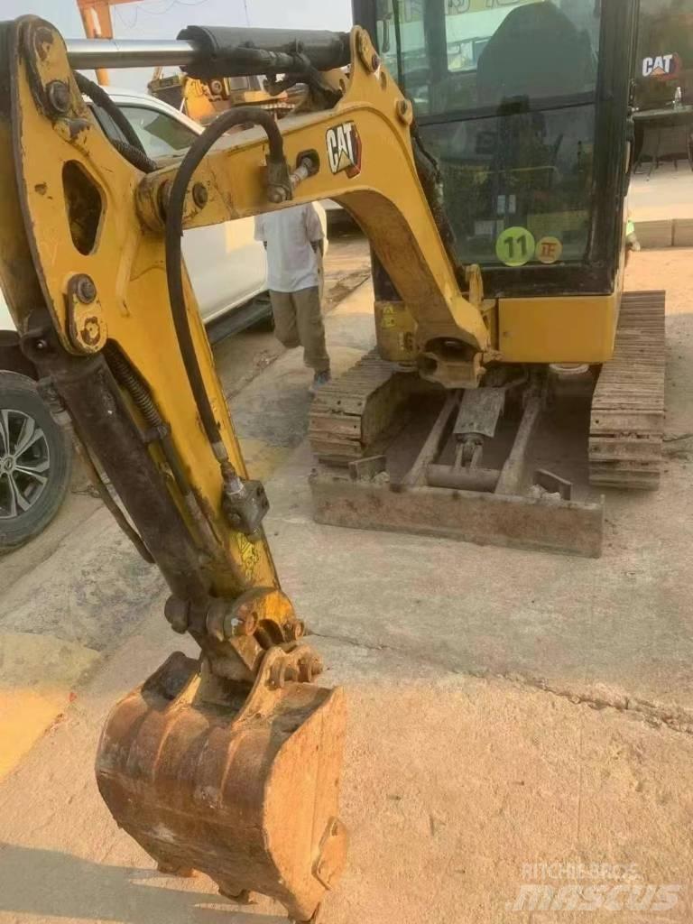 CAT 302 Minibagger < 7t
