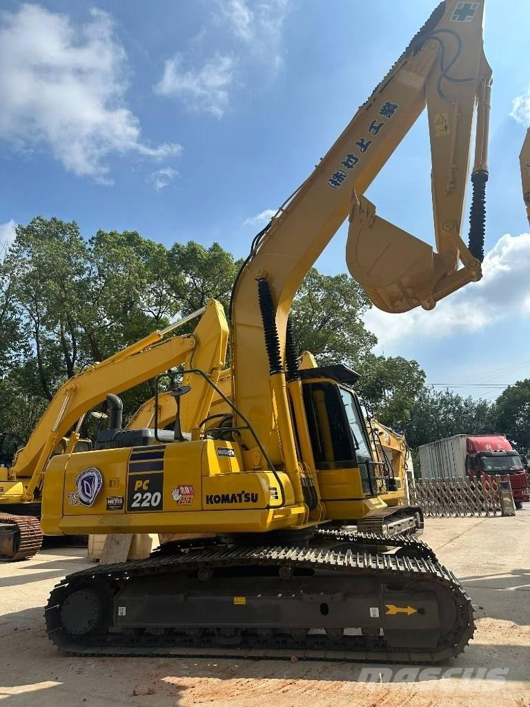 Komatsu PC 220-8 Raupenbagger