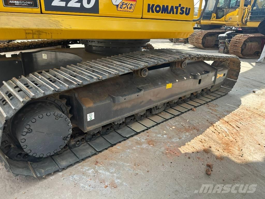 Komatsu PC 220-8 Raupenbagger