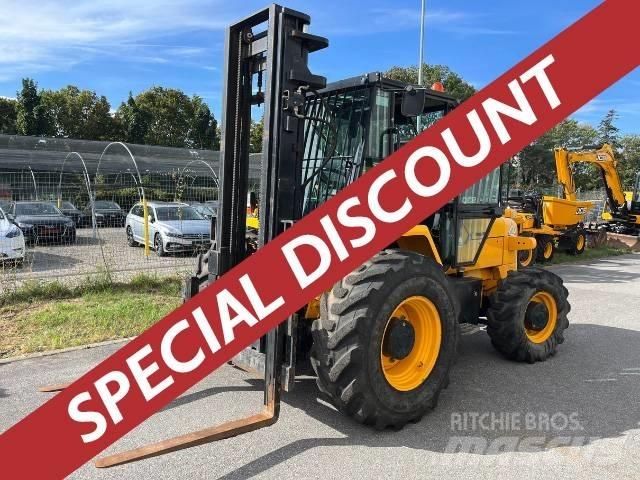 JCB 930 RTFL Geländestapler